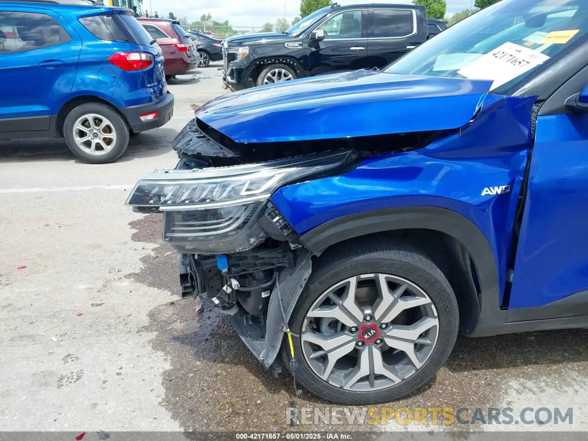 19 Фотография поврежденного автомобиля KNDETCA22M7173899 KIA SELTOS 2021