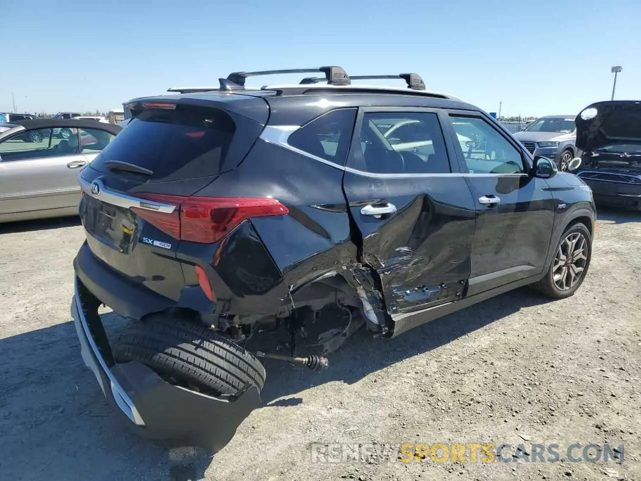 3 Фотография поврежденного автомобиля KNDETCA26M7074888 KIA SELTOS 2021