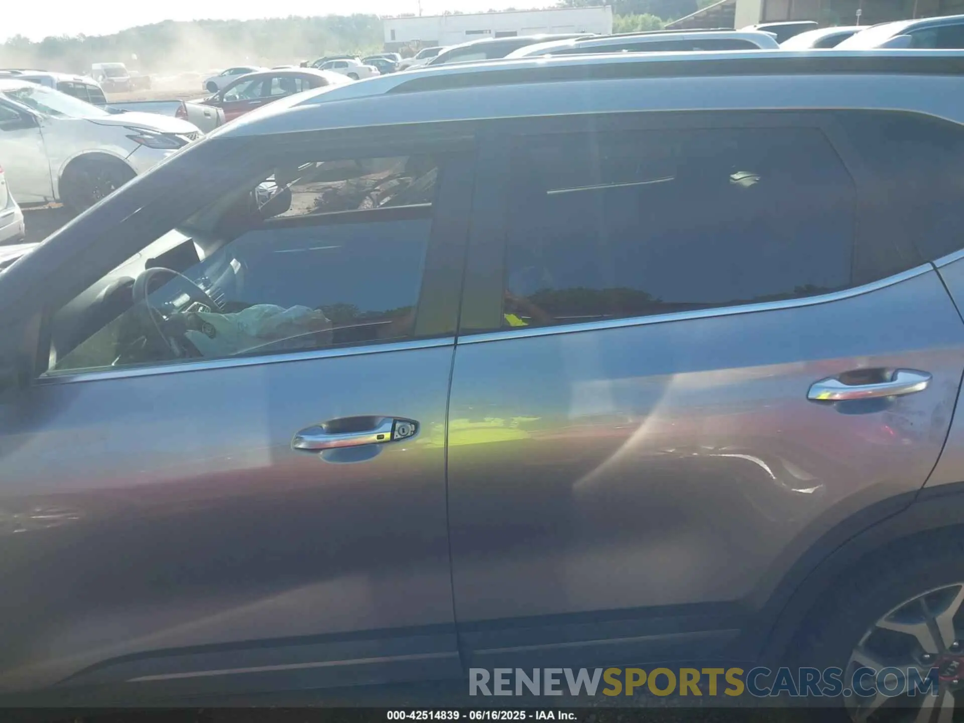 14 Фотография поврежденного автомобиля KNDETCA26M7086958 KIA SELTOS 2021