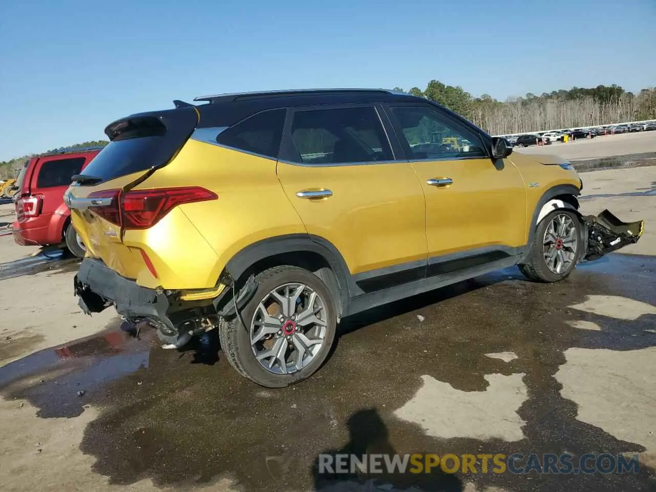 3 Фотография поврежденного автомобиля KNDETCA28M7060698 KIA SELTOS 2021