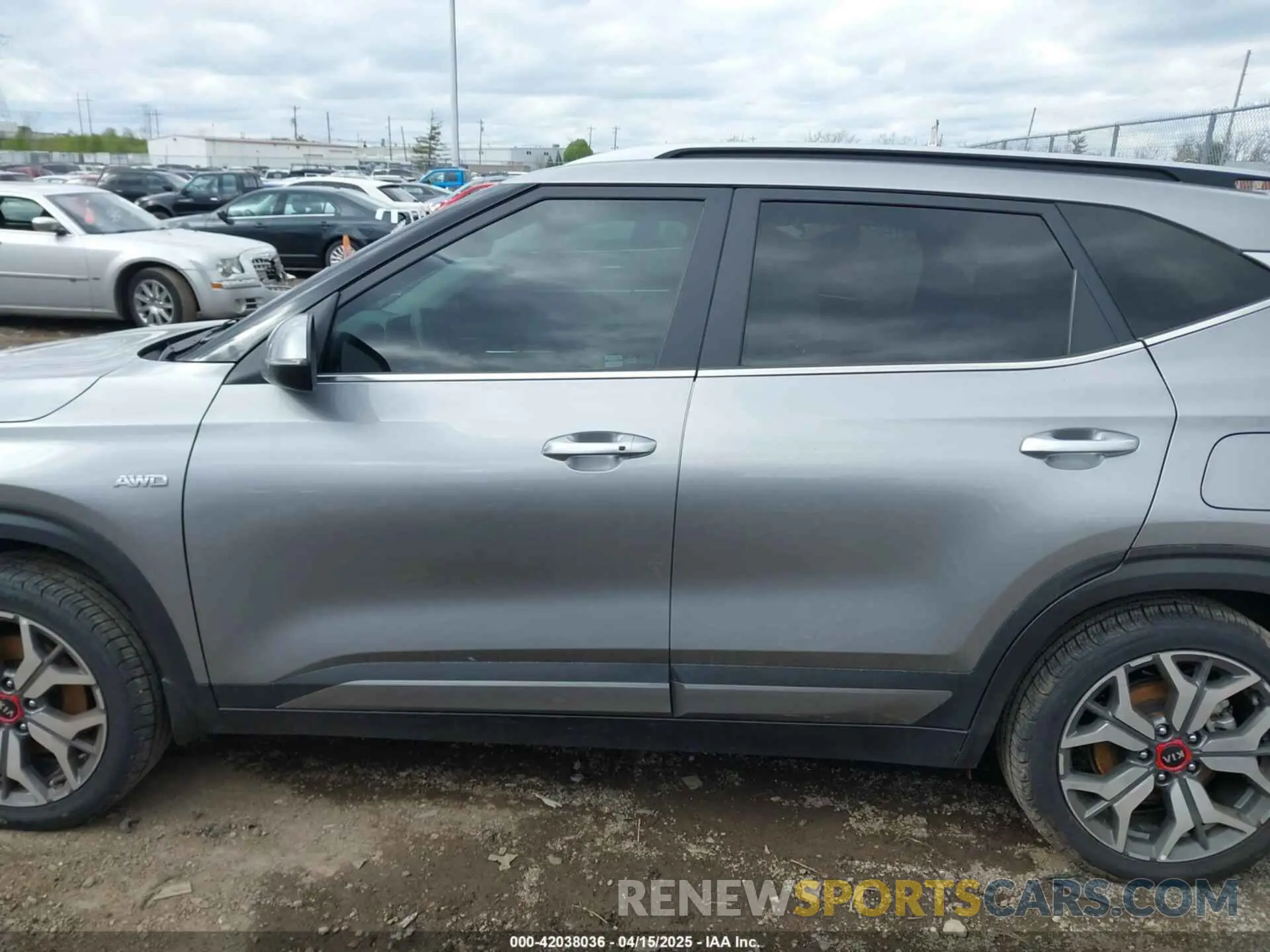 14 Фотография поврежденного автомобиля KNDETCA28M7161143 KIA SELTOS 2021