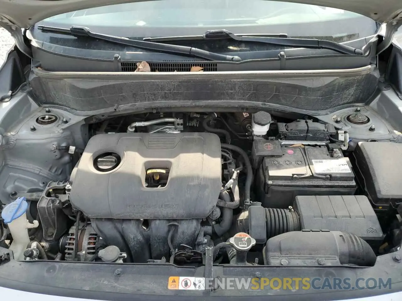 12 Photograph of a damaged car KNDEU2AA0M7052528 KIA SELTOS 2021