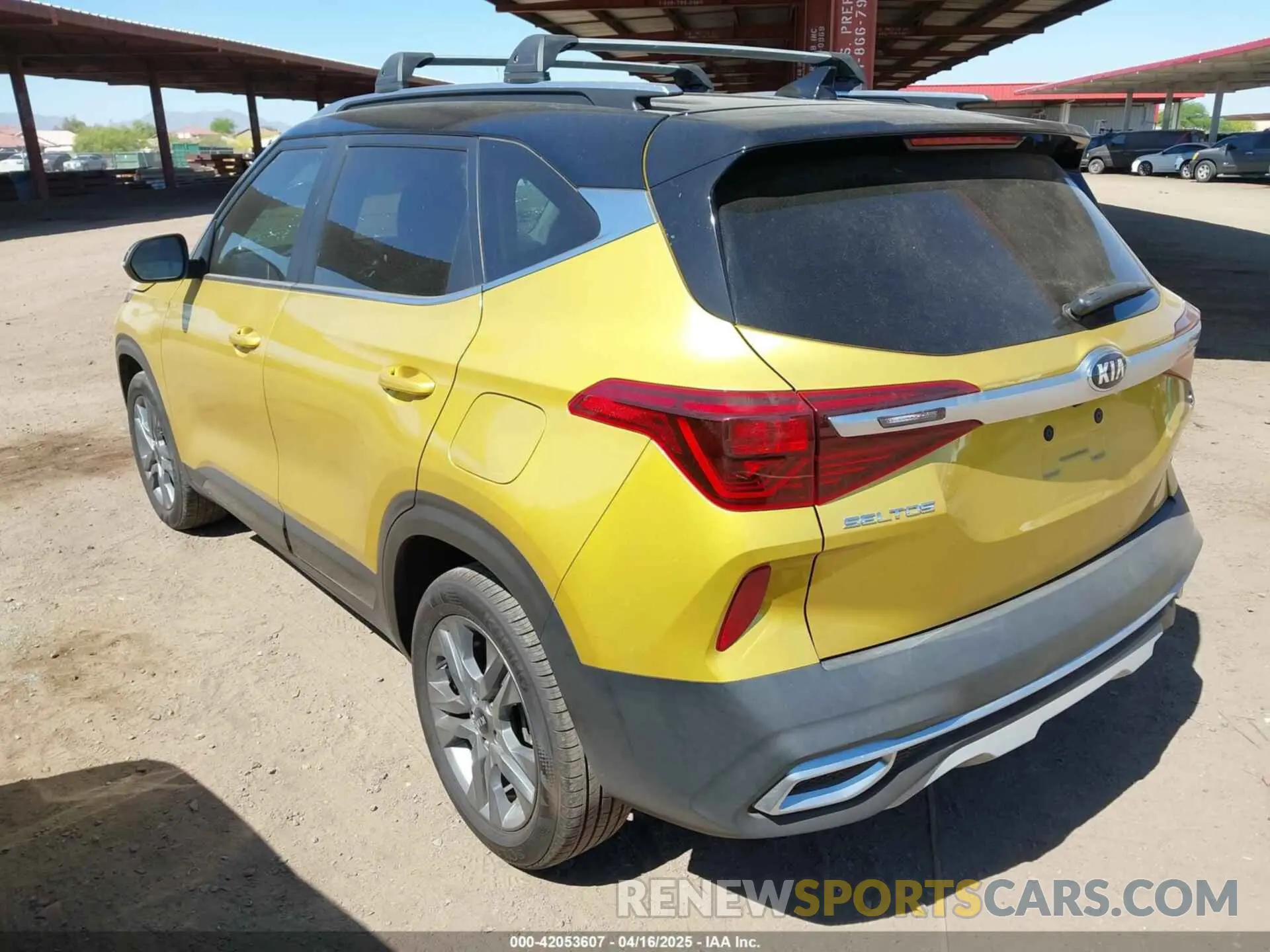 3 Photograph of a damaged car KNDEU2AA0M7125512 KIA SELTOS 2021
