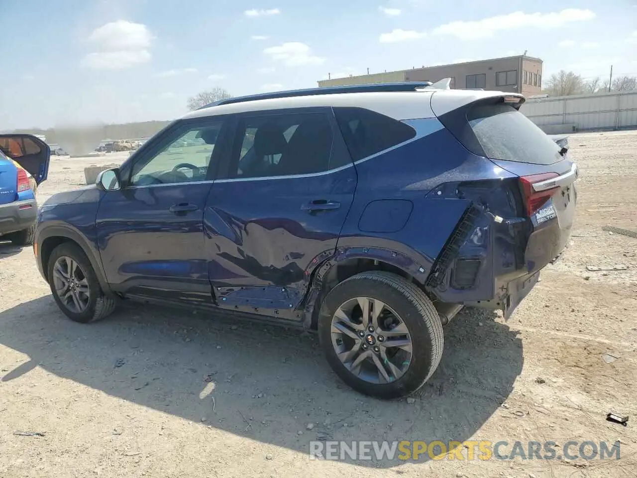 2 Photograph of a damaged car KNDEU2AA2M7137886 KIA SELTOS 2021