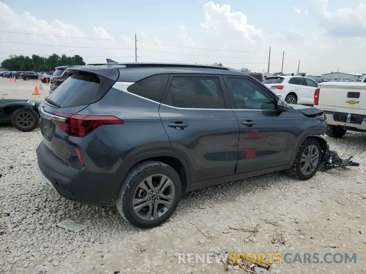 3 Фотография поврежденного автомобиля KNDEU2AA4M7129983 KIA SELTOS 2021