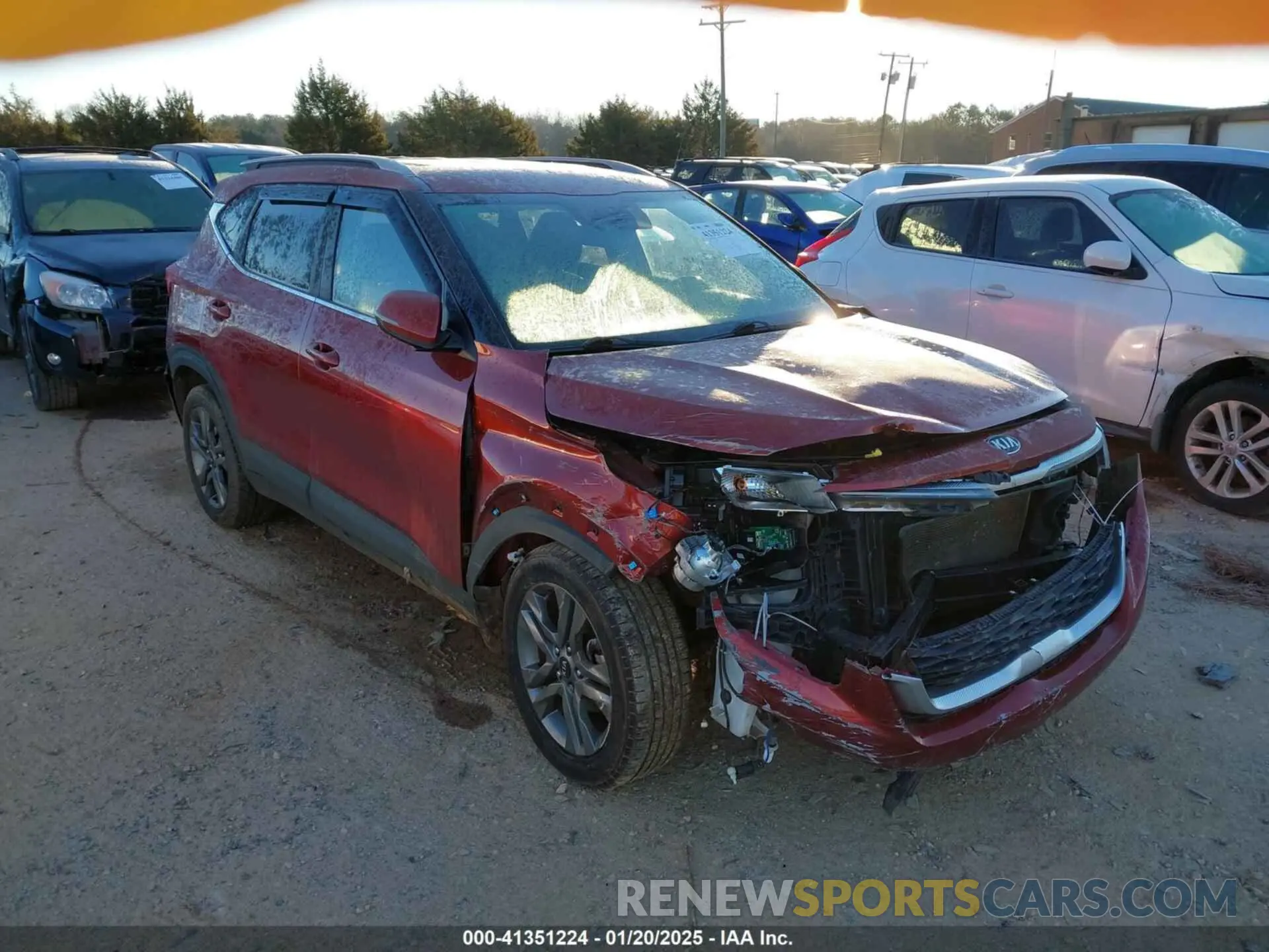 1 Фотография поврежденного автомобиля KNDEU2AA4M7172588 KIA SELTOS 2021