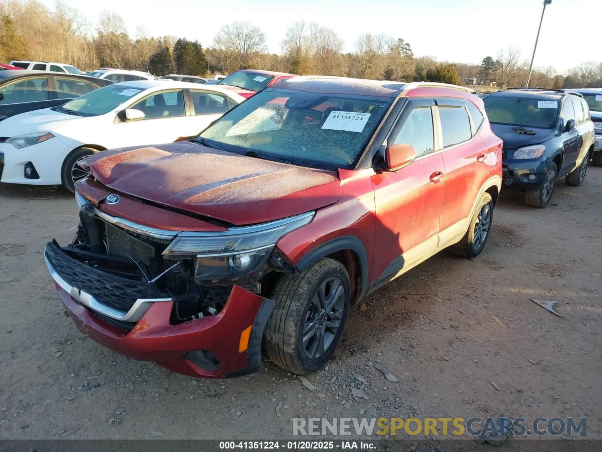 2 Фотография поврежденного автомобиля KNDEU2AA4M7172588 KIA SELTOS 2021