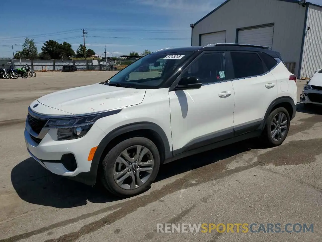 1 Photograph of a damaged car KNDEU2AA5M7075898 KIA SELTOS 2021