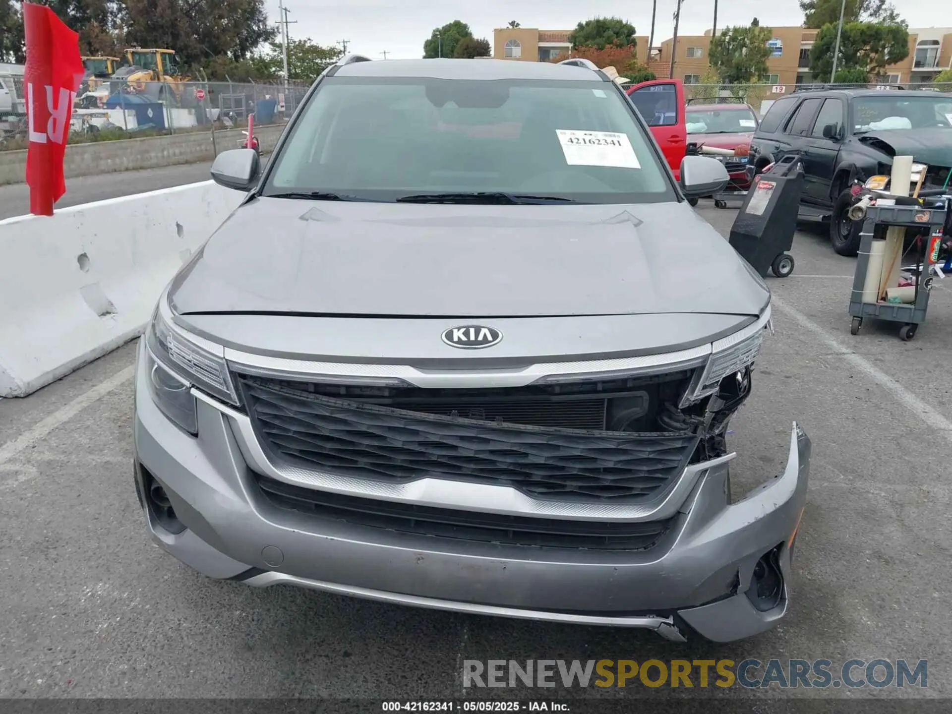 12 Фотография поврежденного автомобиля KNDEU2AA5M7218624 KIA SELTOS 2021