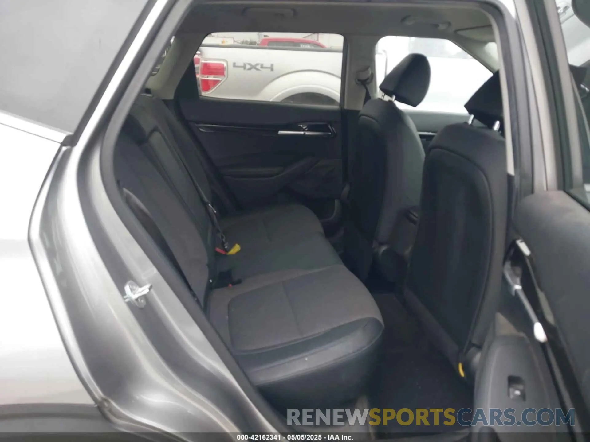8 Фотография поврежденного автомобиля KNDEU2AA5M7218624 KIA SELTOS 2021