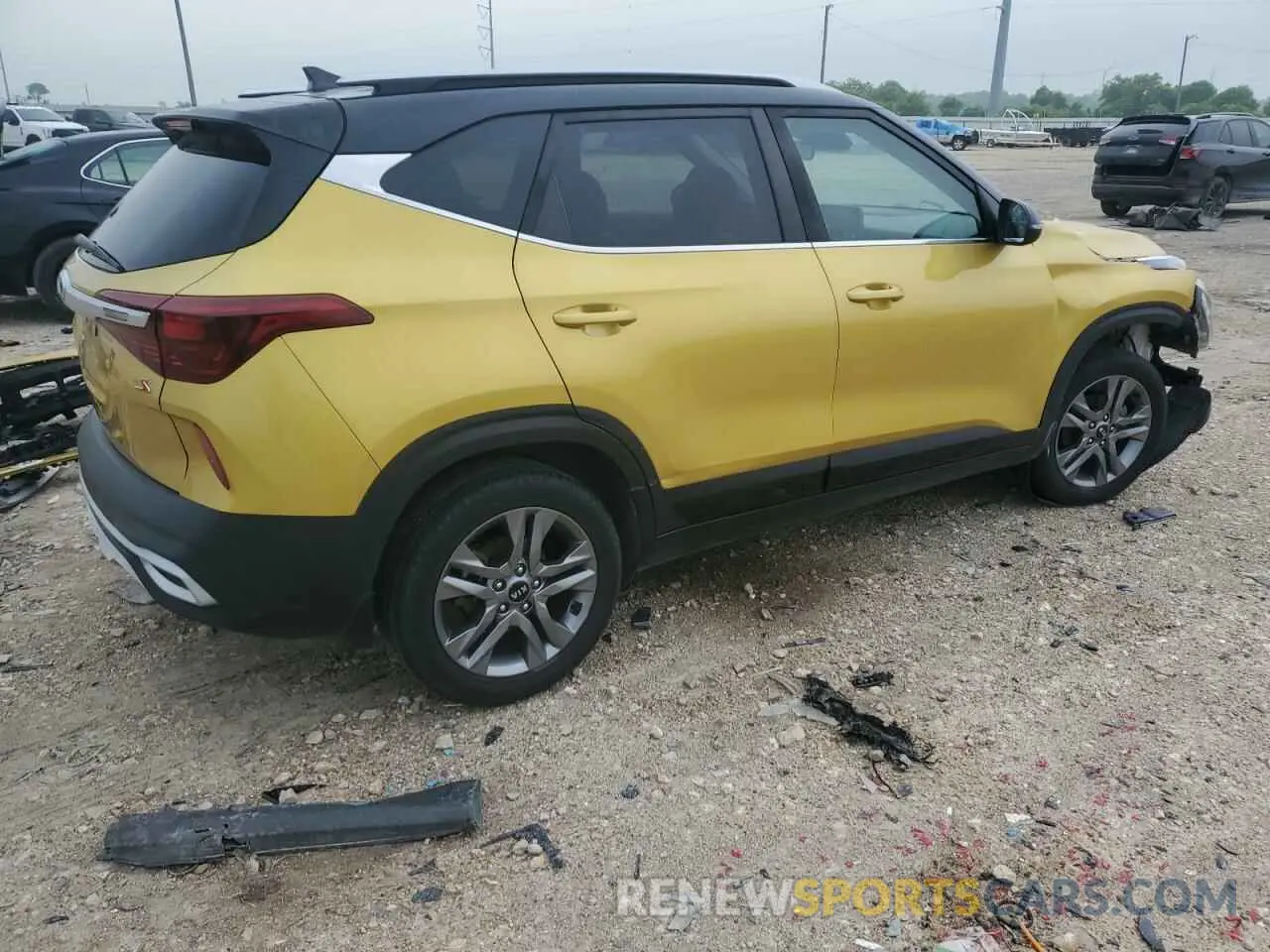 3 Фотография поврежденного автомобиля KNDEU2AA8M7151033 KIA SELTOS 2021