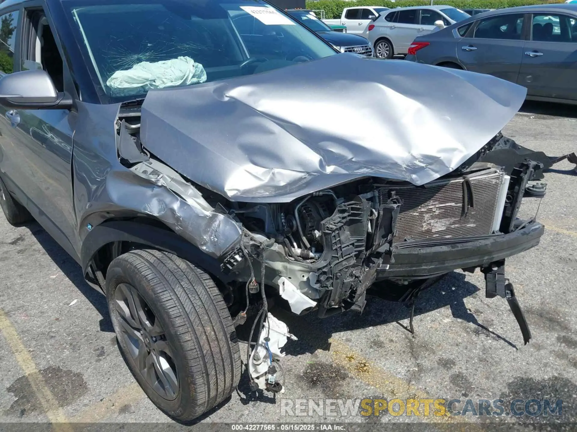 6 Photograph of a damaged car KNDEU2AA8M7225051 KIA SELTOS 2021