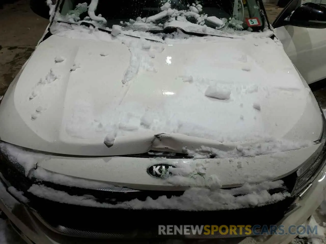 12 Photograph of a damaged car KNDEU2AA9M7050549 KIA SELTOS 2021