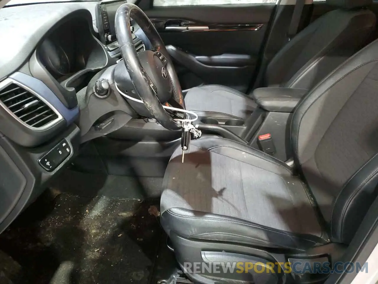 7 Photograph of a damaged car KNDEU2AA9M7050549 KIA SELTOS 2021