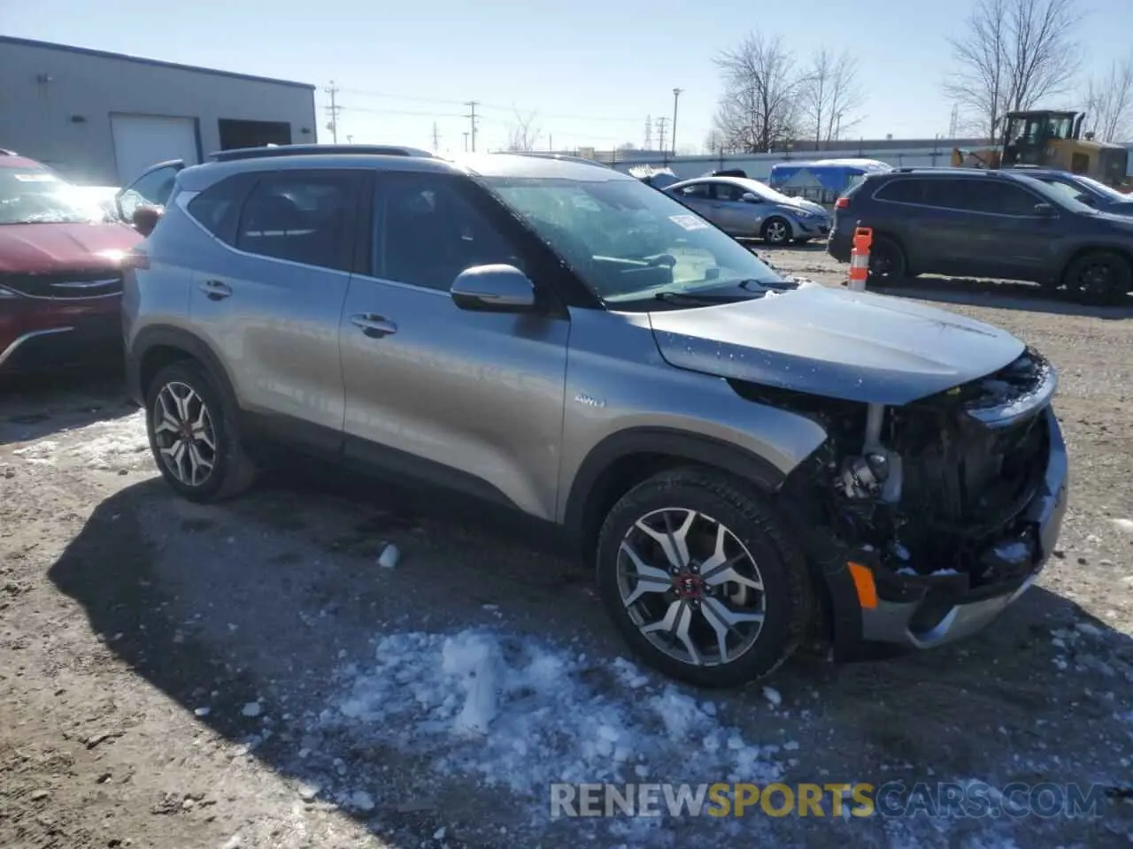 4 Фотография поврежденного автомобиля KNDEUCA28M7041355 KIA SELTOS 2021