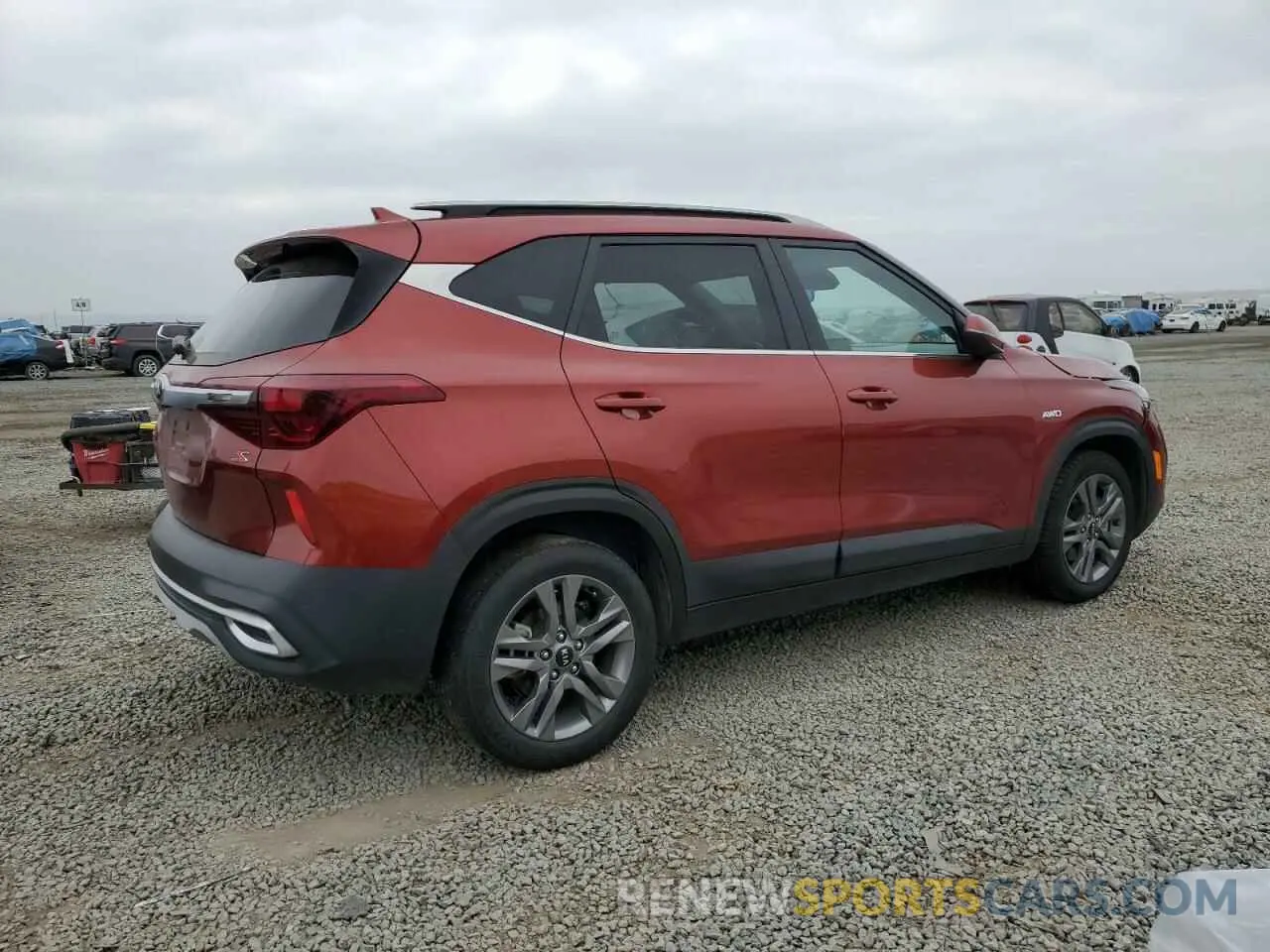 3 Photograph of a damaged car KNDEUCAA1M7222062 KIA SELTOS 2021