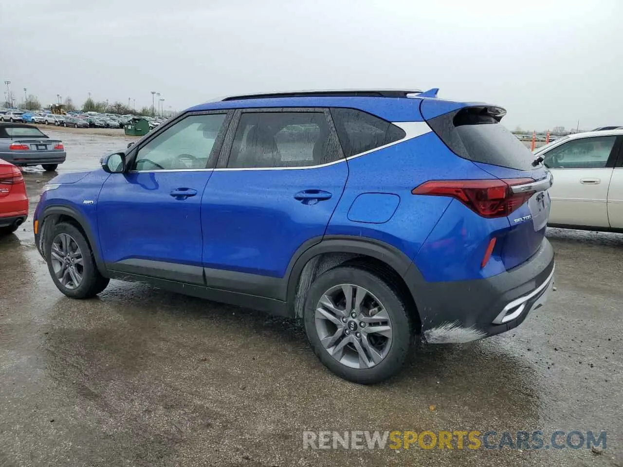 2 Фотография поврежденного автомобиля KNDEUCAA2M7155729 KIA SELTOS 2021