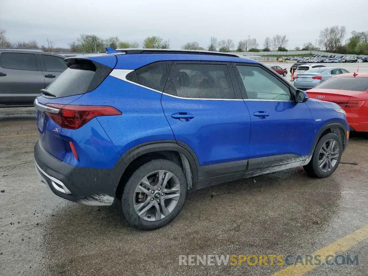 3 Фотография поврежденного автомобиля KNDEUCAA2M7155729 KIA SELTOS 2021