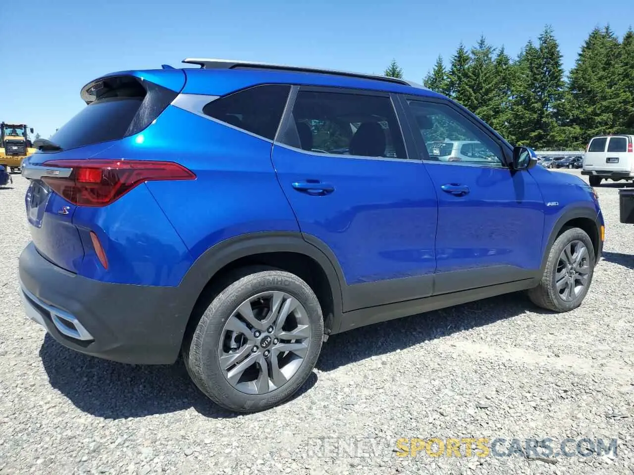 3 Photograph of a damaged car KNDEUCAA2M7156458 KIA SELTOS 2021