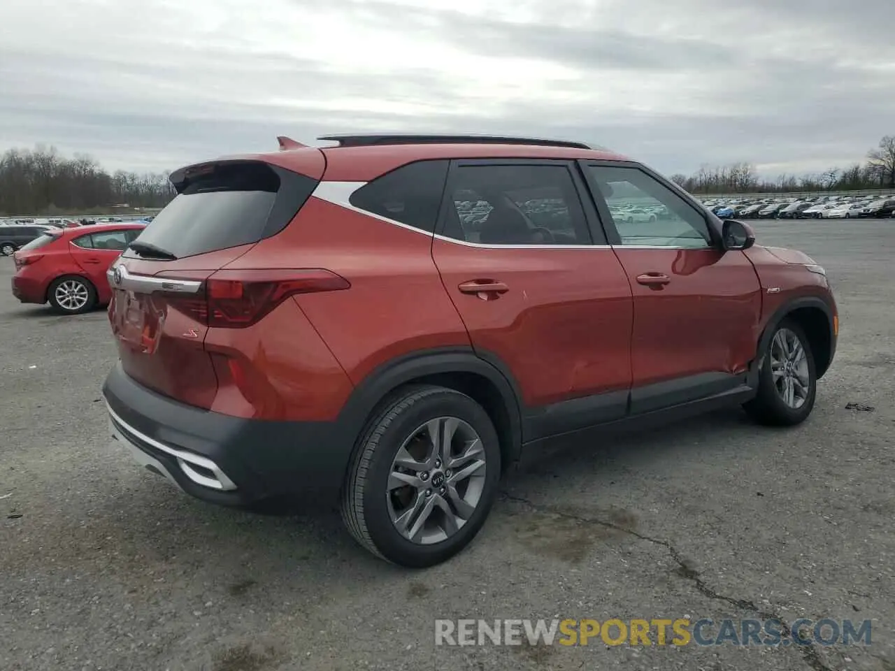 3 Photograph of a damaged car KNDEUCAA6M7124855 KIA SELTOS 2021