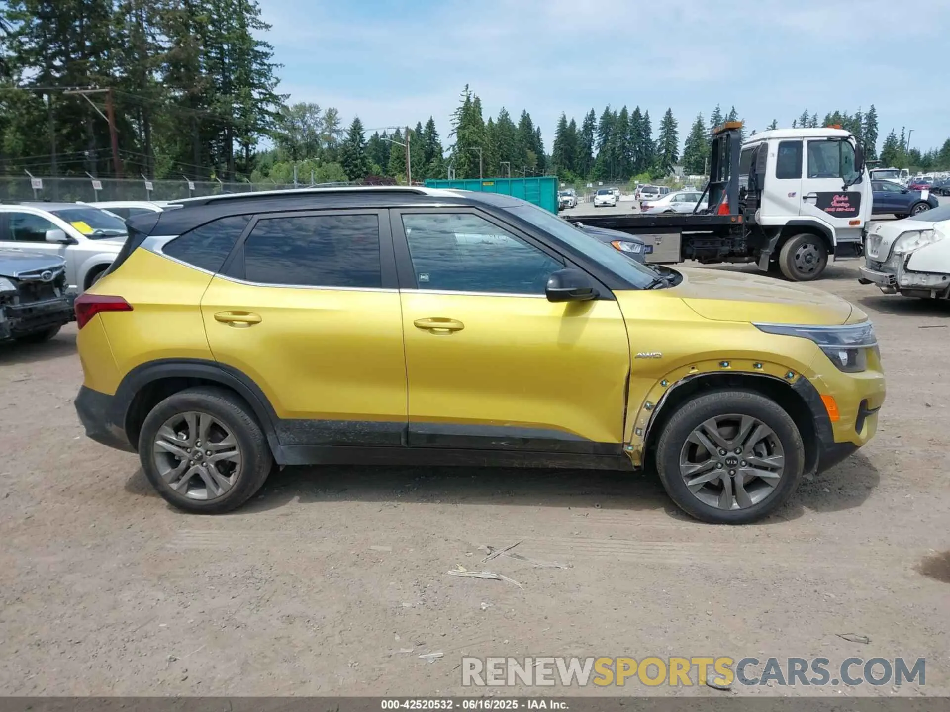 13 Фотография поврежденного автомобиля KNDEUCAA6M7196025 KIA SELTOS 2021