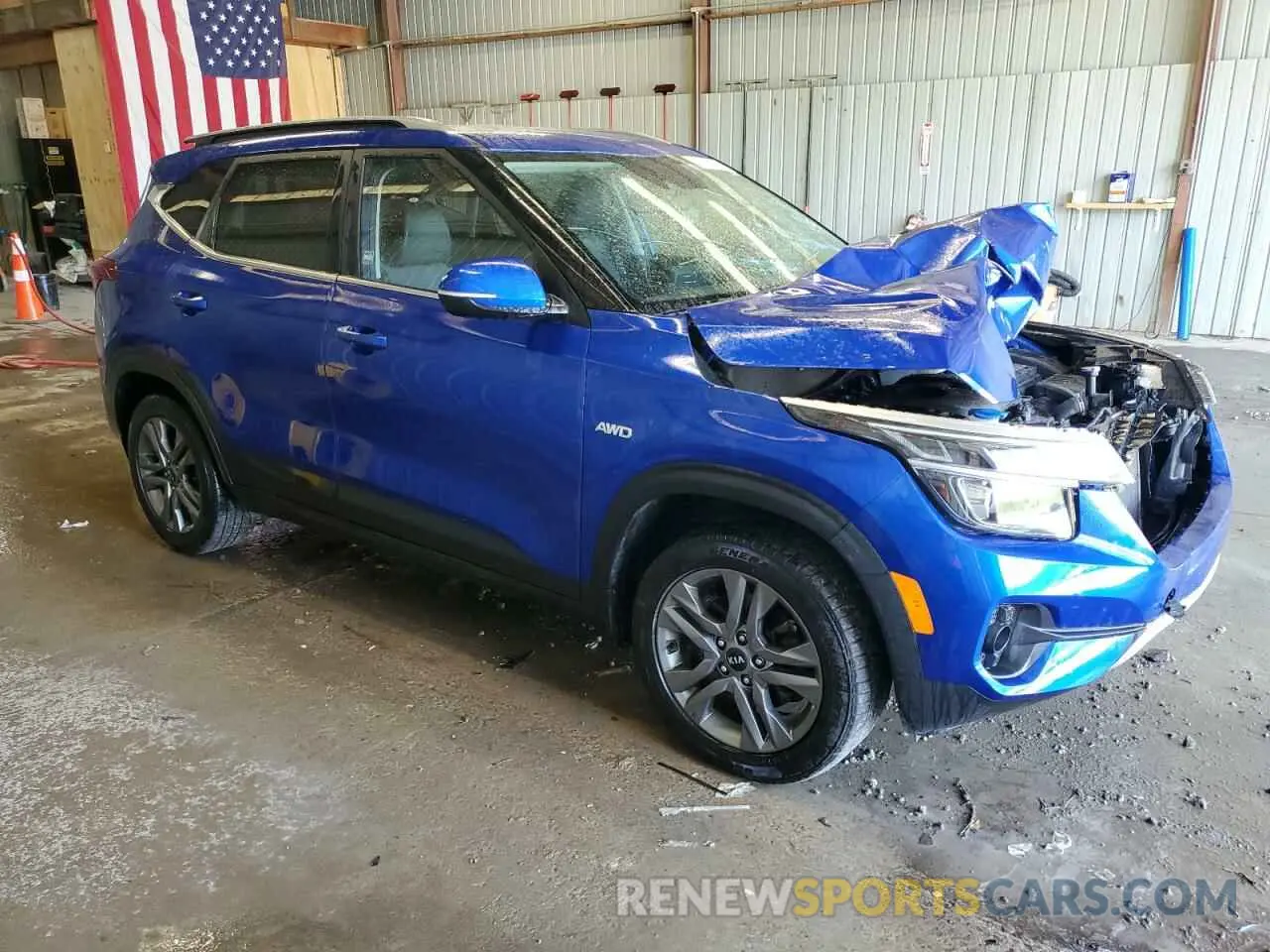 4 Photograph of a damaged car KNDEUCAA7M7082583 KIA SELTOS 2021