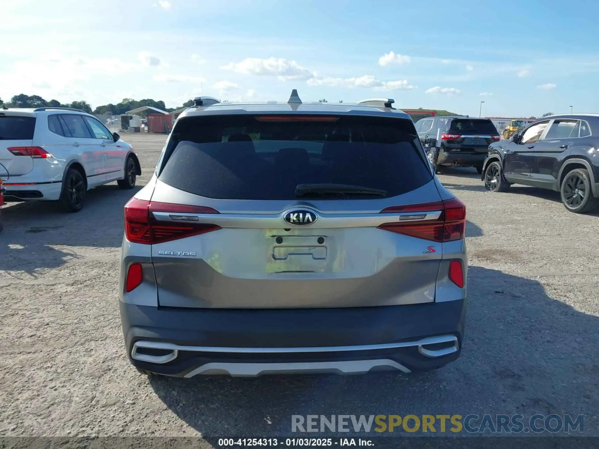 16 Фотография поврежденного автомобиля KNDEUCAA8M7175466 KIA SELTOS 2021