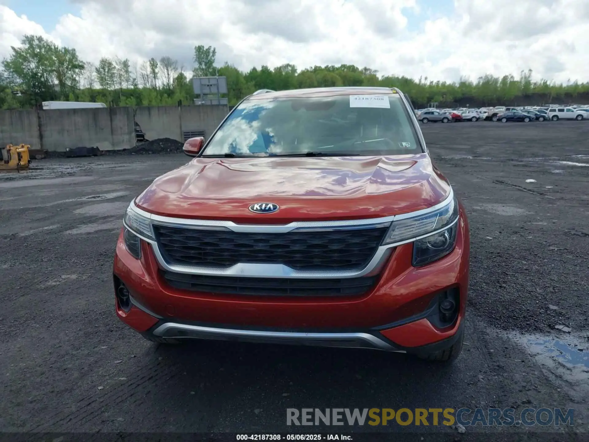 12 Фотография поврежденного автомобиля KNDEUCAA9M7074842 KIA SELTOS 2021