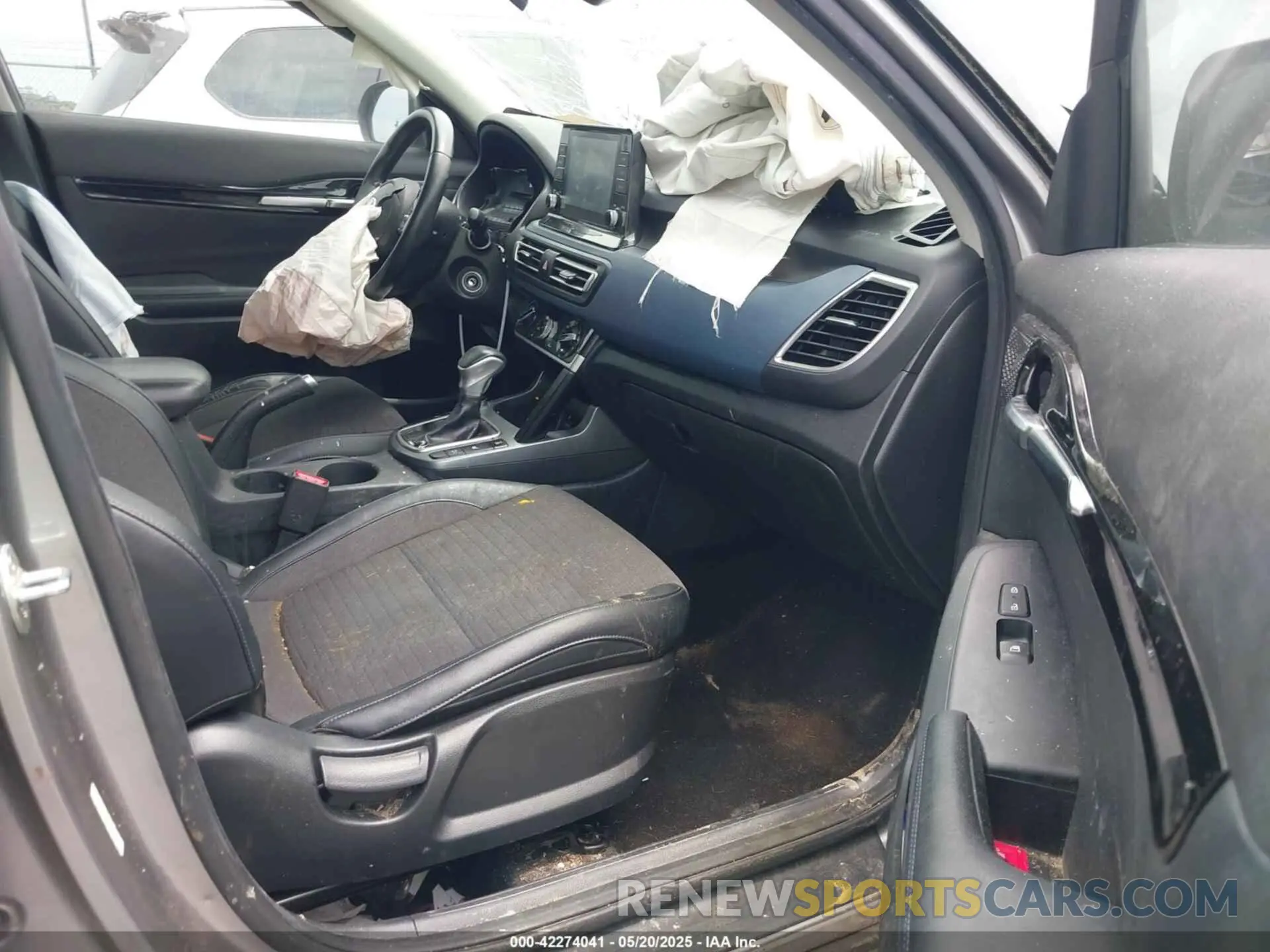 5 Photograph of a damaged car KNDEUCAA9M7084593 KIA SELTOS 2021