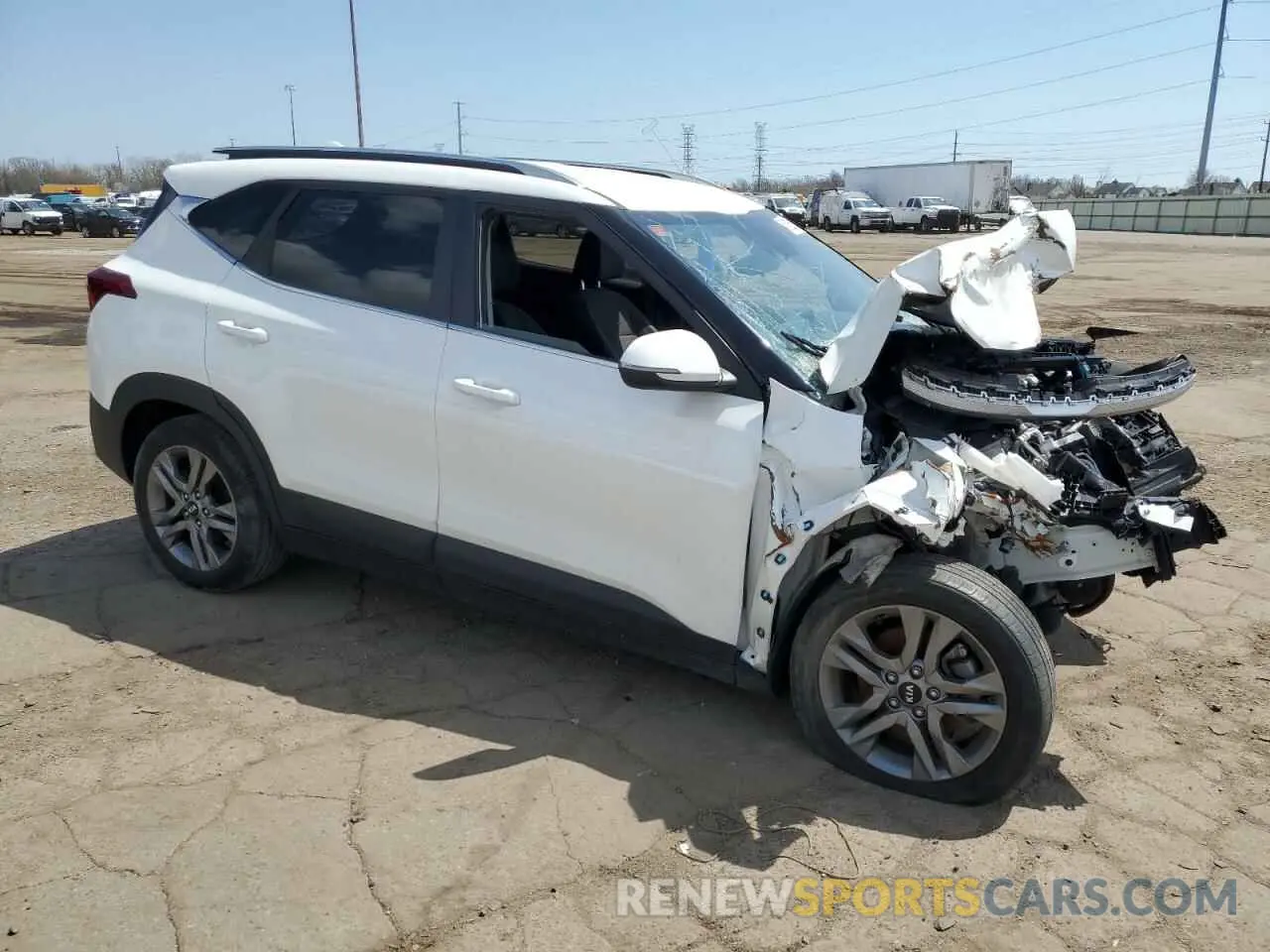 4 Фотография поврежденного автомобиля KNDEUCAA9M7149295 KIA SELTOS 2021