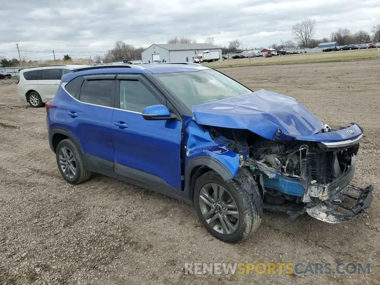 4 Фотография поврежденного автомобиля KNDEUCAA9M7175265 KIA SELTOS 2021