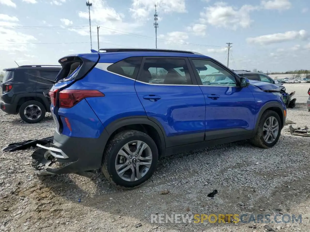 3 Фотография поврежденного автомобиля KNDEUCAAXM7133459 KIA SELTOS 2021