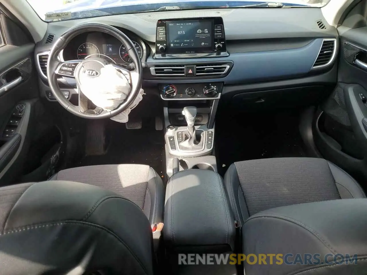 8 Фотография поврежденного автомобиля KNDEUCAAXM7133459 KIA SELTOS 2021