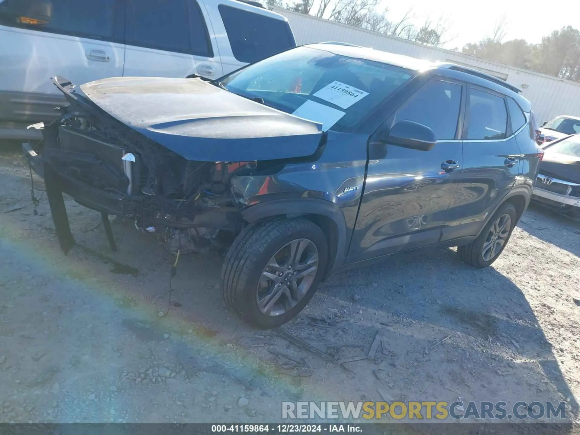 2 Фотография поврежденного автомобиля KNDEUCAAXM7170205 KIA SELTOS 2021