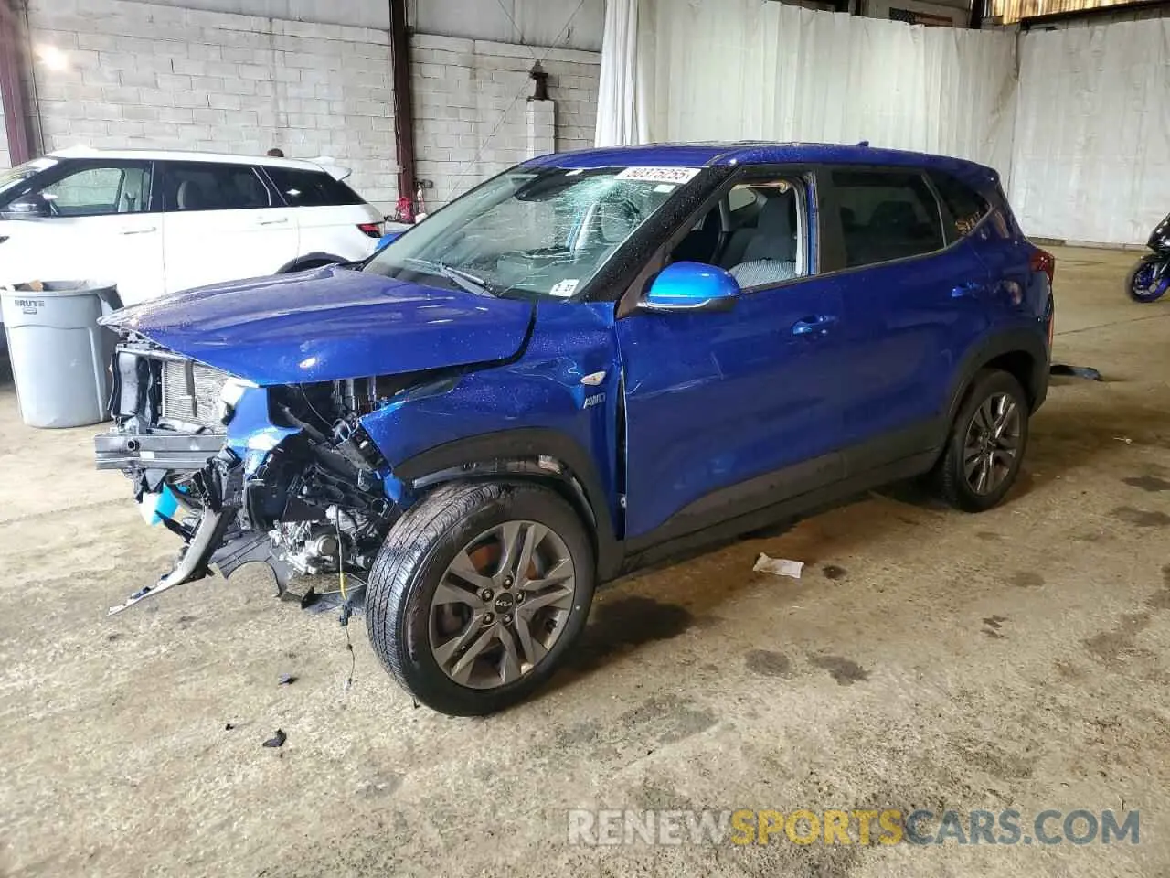 1 Photograph of a damaged car KNDEPCAA1N7288314 KIA SELTOS 2022
