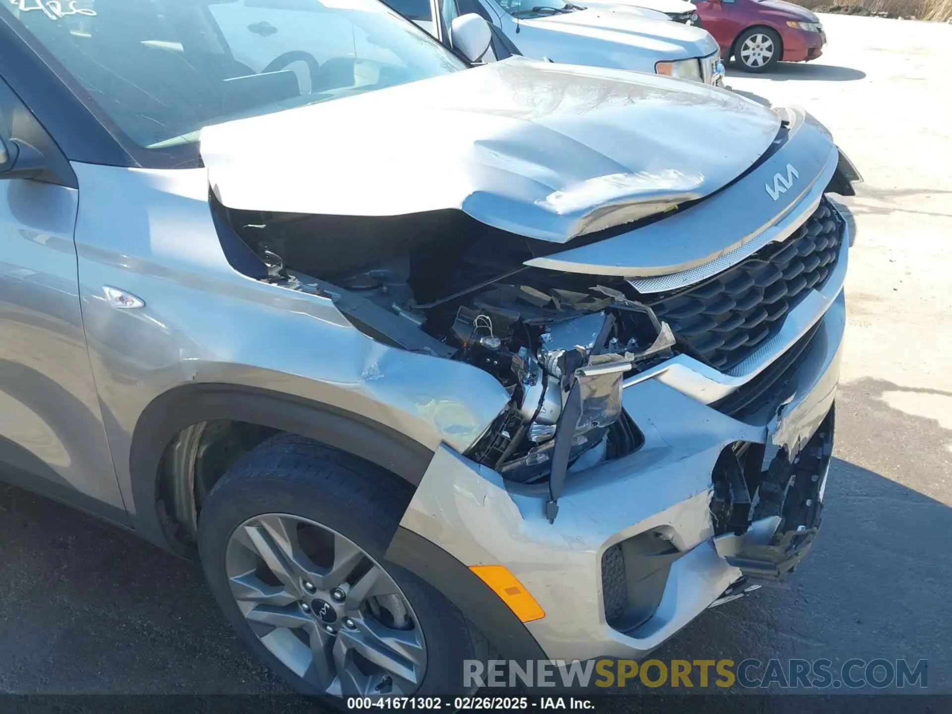 19 Photograph of a damaged car KNDEPCAA2N7251790 KIA SELTOS 2022