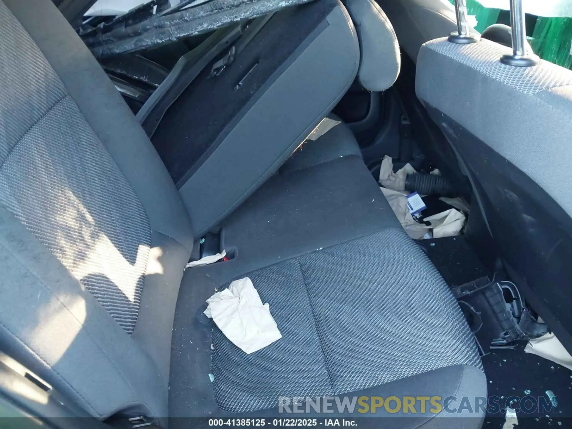 8 Photograph of a damaged car KNDEPCAA6N7333330 KIA SELTOS 2022
