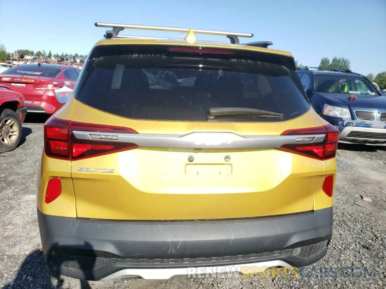 6 Photograph of a damaged car KNDEPCAA7N7263174 KIA SELTOS 2022