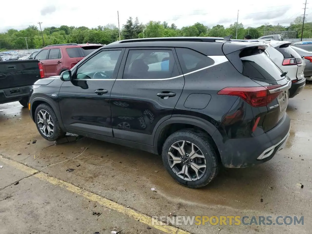 2 Photograph of a damaged car KNDERCAA0N7297581 KIA SELTOS 2022