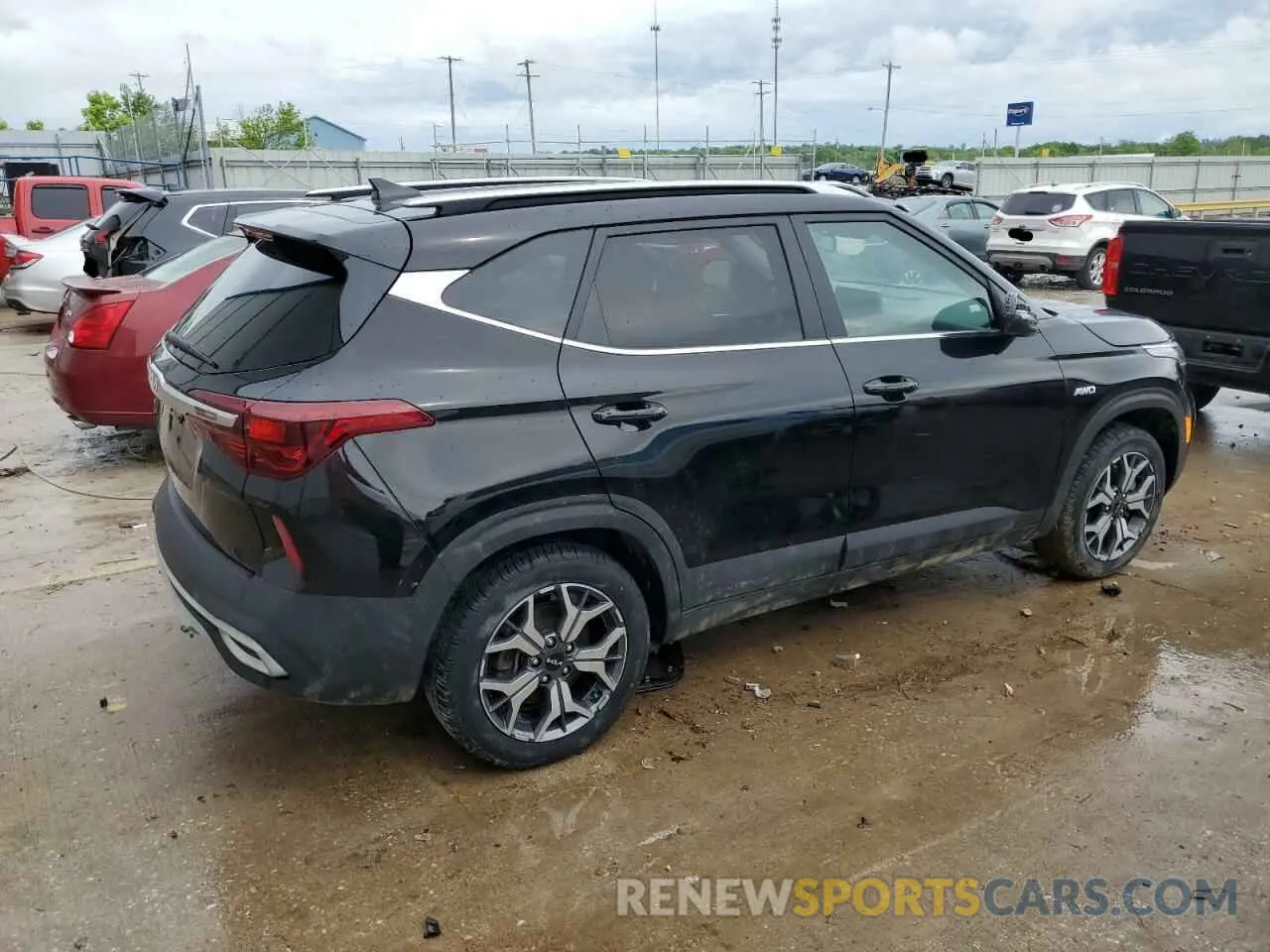 3 Photograph of a damaged car KNDERCAA0N7297581 KIA SELTOS 2022