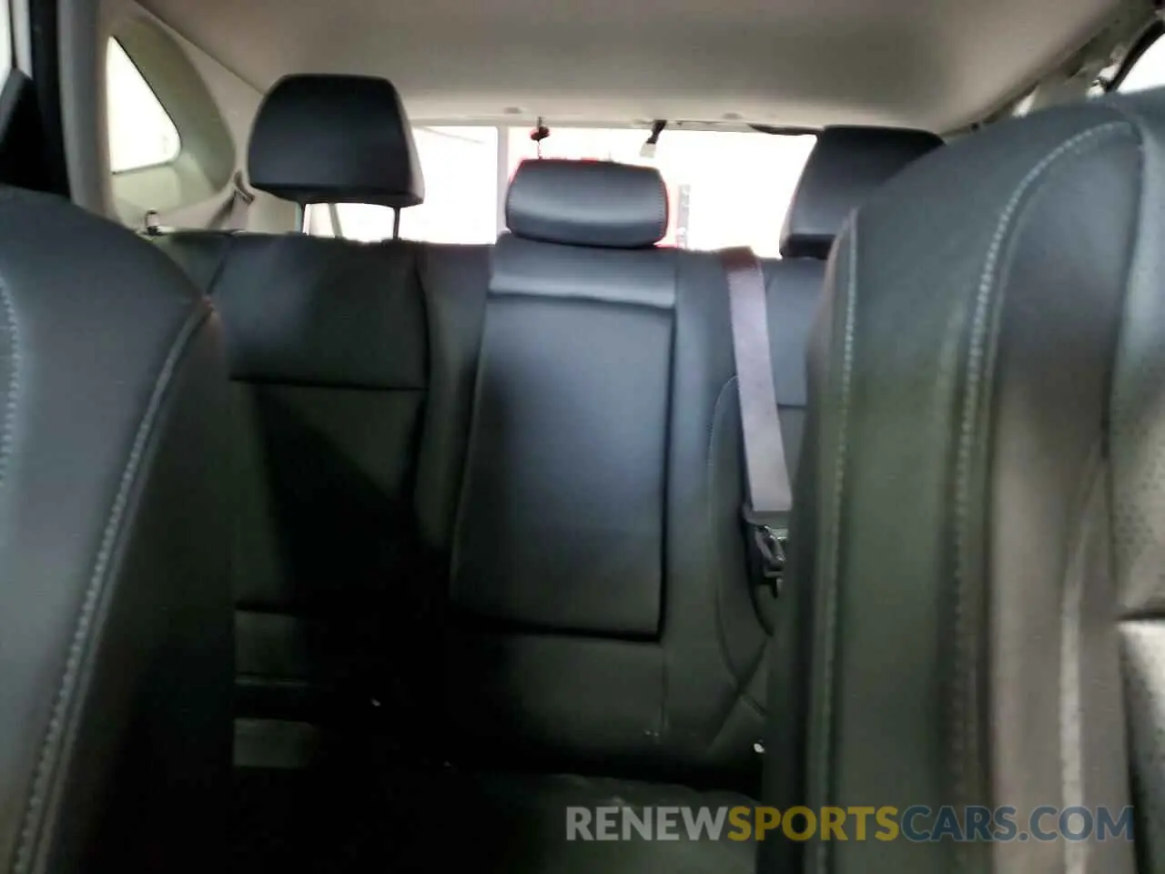 10 Photograph of a damaged car KNDERCAA2N7276621 KIA SELTOS 2022
