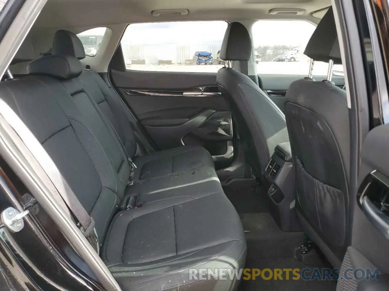 11 Photograph of a damaged car KNDERCAA5N7270733 KIA SELTOS 2022