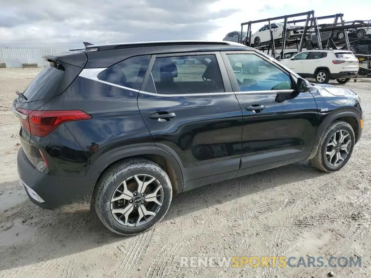 3 Photograph of a damaged car KNDERCAA5N7270733 KIA SELTOS 2022