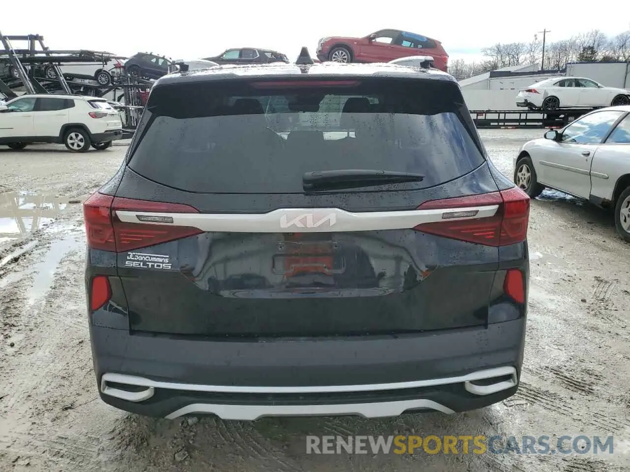 6 Photograph of a damaged car KNDERCAA5N7270733 KIA SELTOS 2022