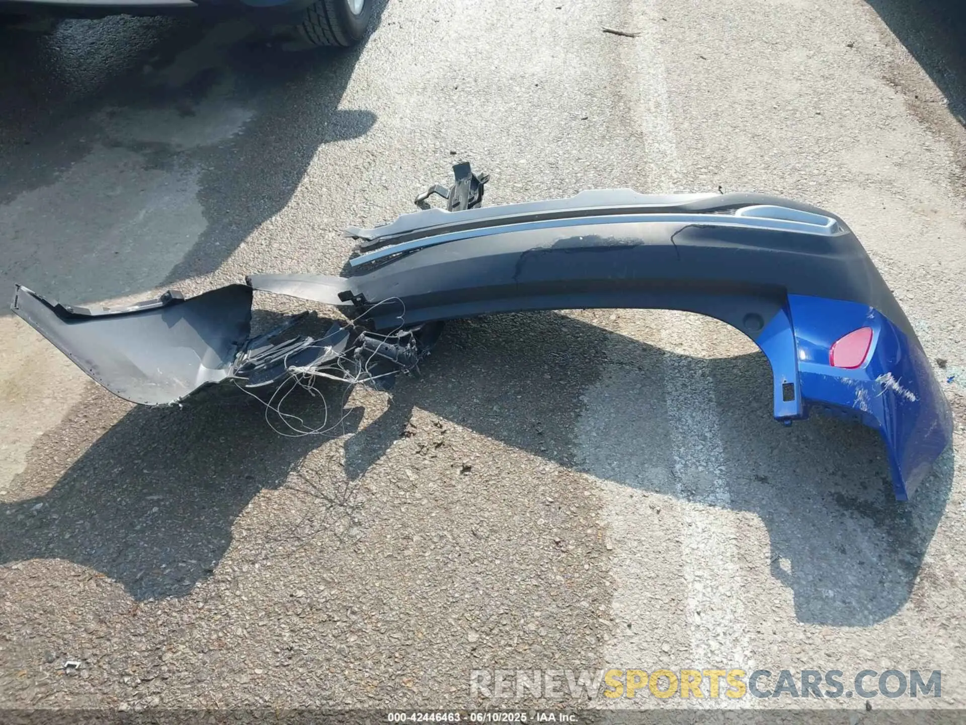 12 Photograph of a damaged car KNDERCAA8N7295996 KIA SELTOS 2022