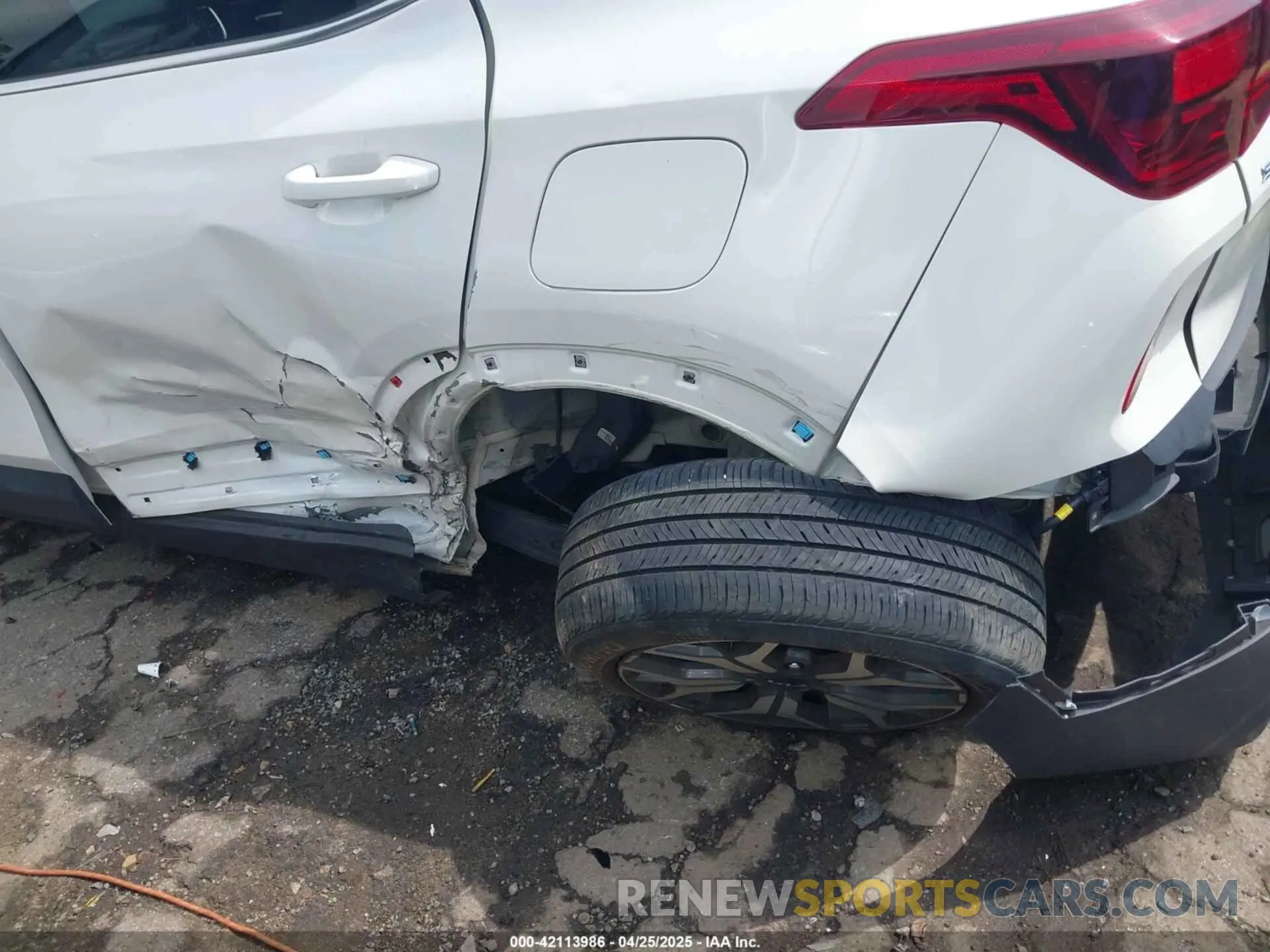6 Photograph of a damaged car KNDERCAAXN7287172 KIA SELTOS 2022