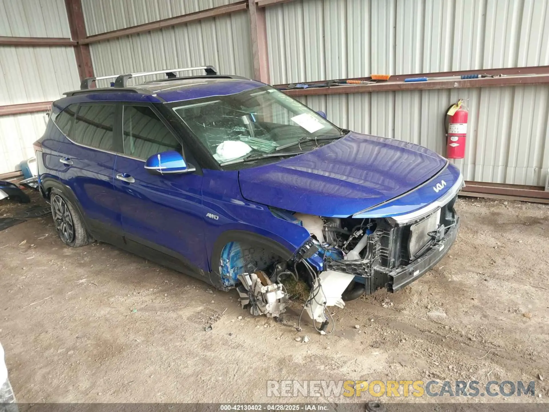 1 Photograph of a damaged car KNDETCA20N7274702 KIA SELTOS 2022
