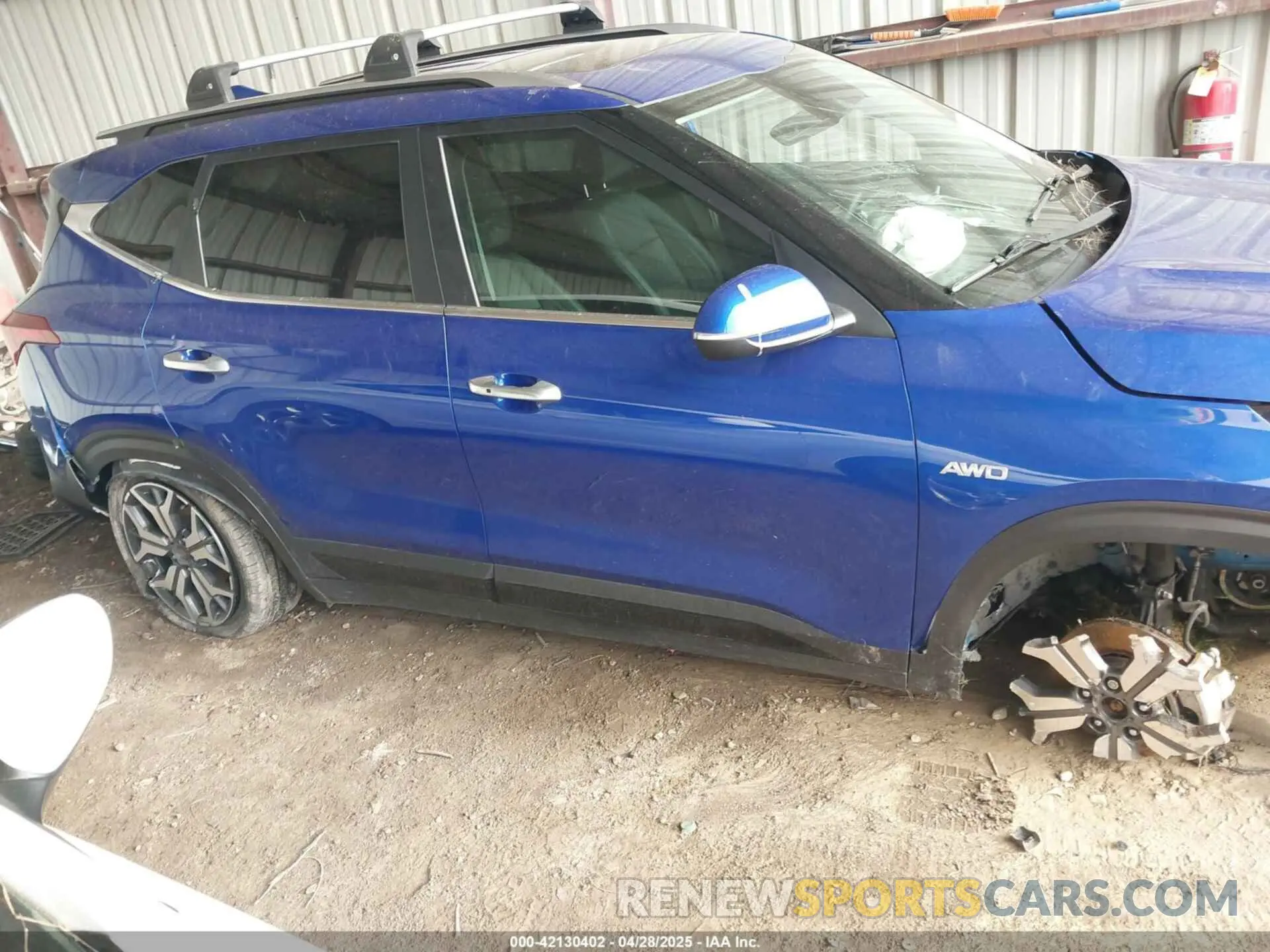 14 Photograph of a damaged car KNDETCA20N7274702 KIA SELTOS 2022