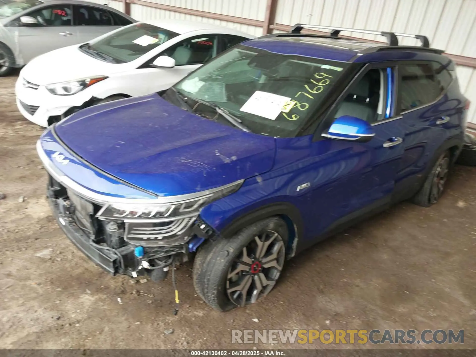 2 Photograph of a damaged car KNDETCA20N7274702 KIA SELTOS 2022
