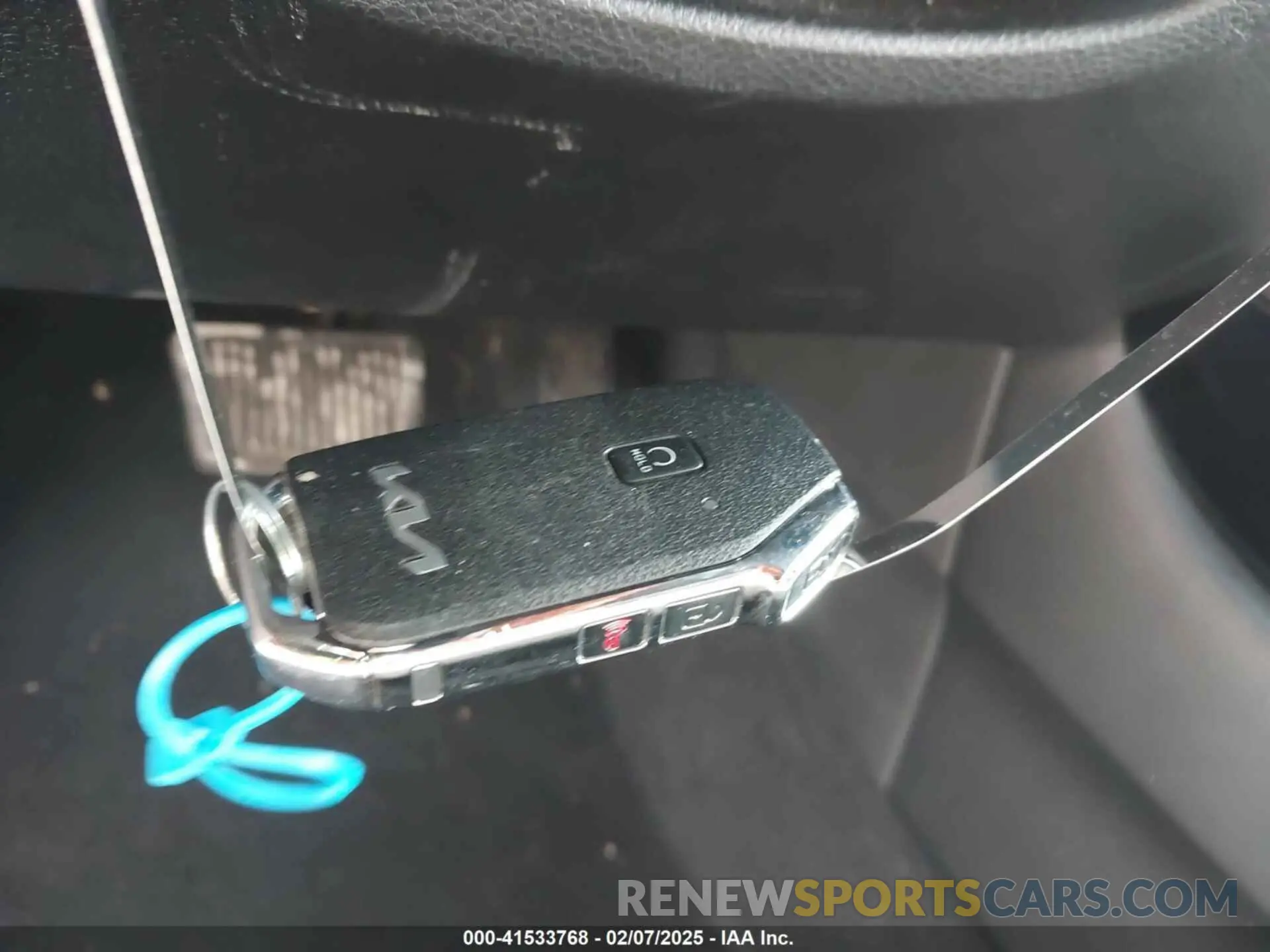 11 Photograph of a damaged car KNDETCA25N7274582 KIA SELTOS 2022